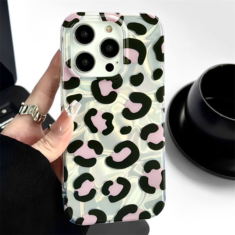 Premium Leopard Design Case With Charm - iPhone