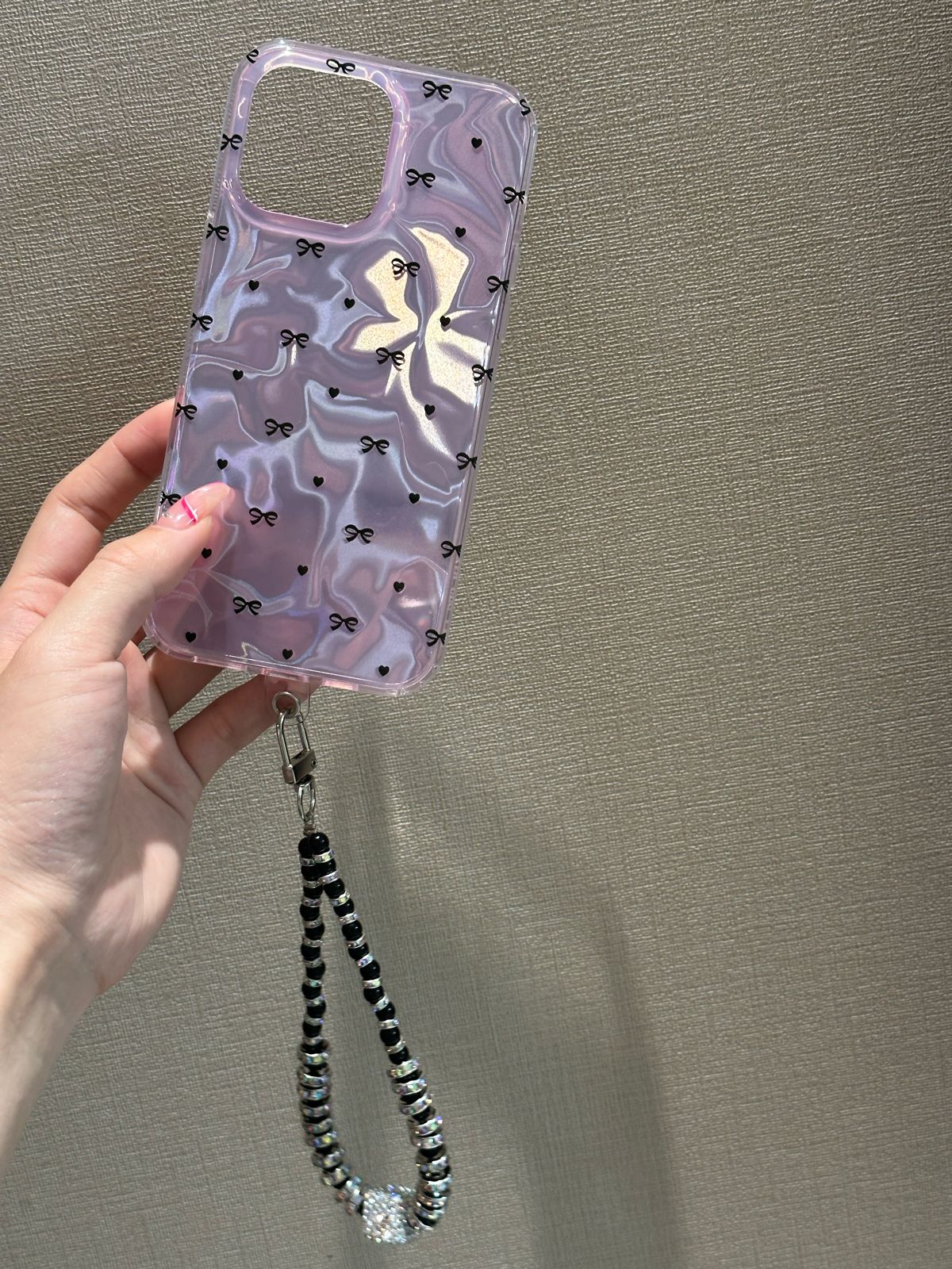 Rosy Ribbon Case With Pendant Charm - iPhone