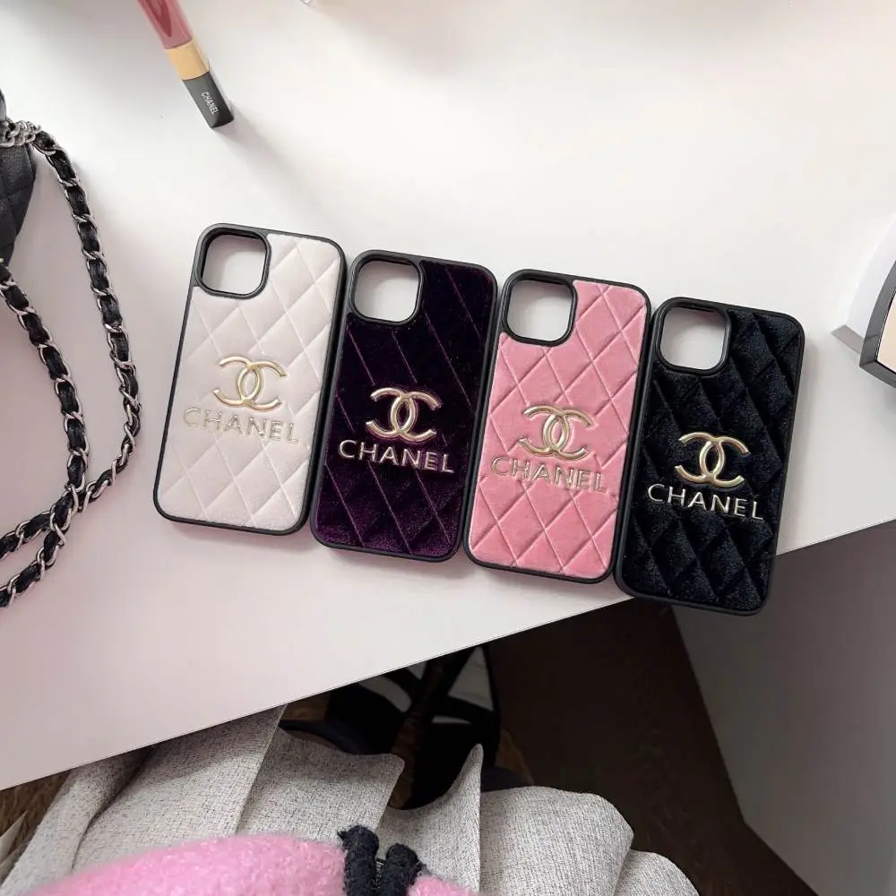 Luxurious Velvet Case Chane* - iPhone