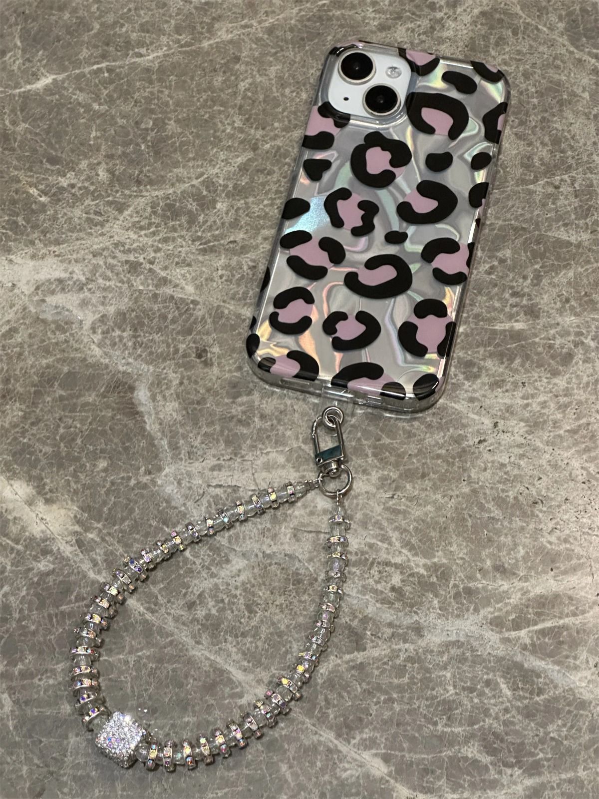 Premium Leopard Design Case With Charm - iPhone