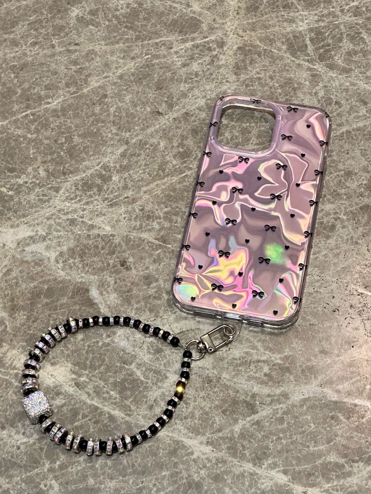 Rosy Ribbon Case With Pendant Charm - iPhone